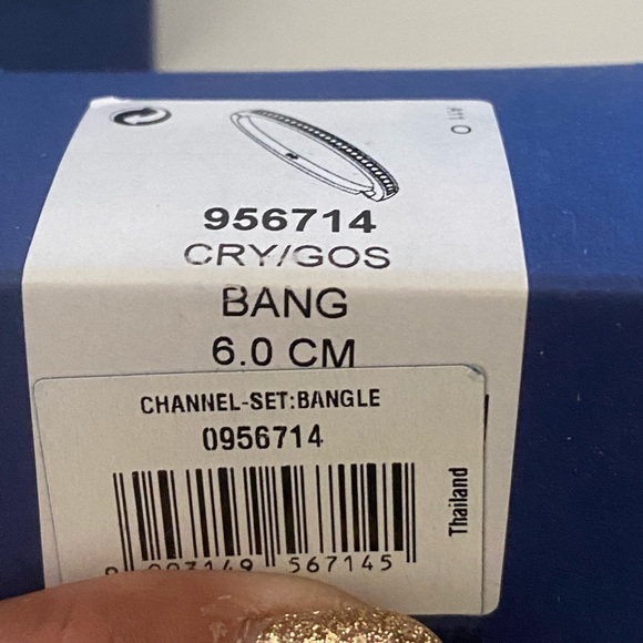 SWAROVSKI GOLD Bangle 🦢 - Picture 2 of 8